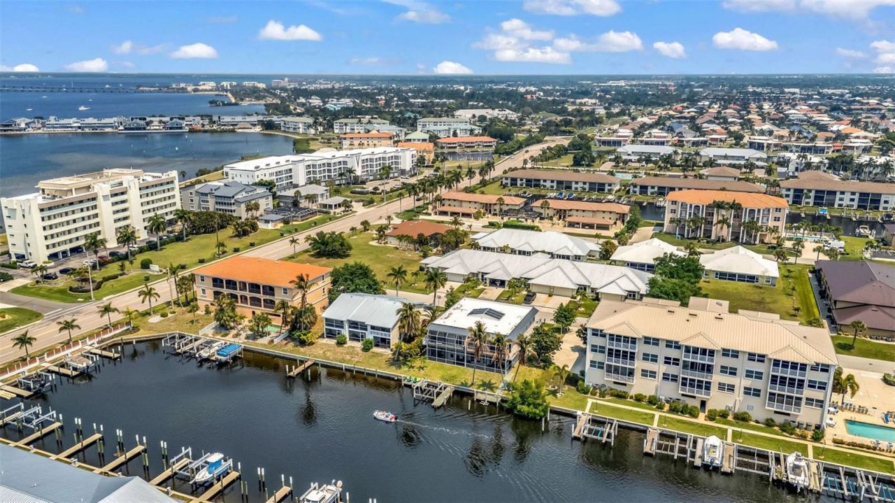276 Lewis Circle, Unit 112, Punta Gorda, FL 33950 Photo