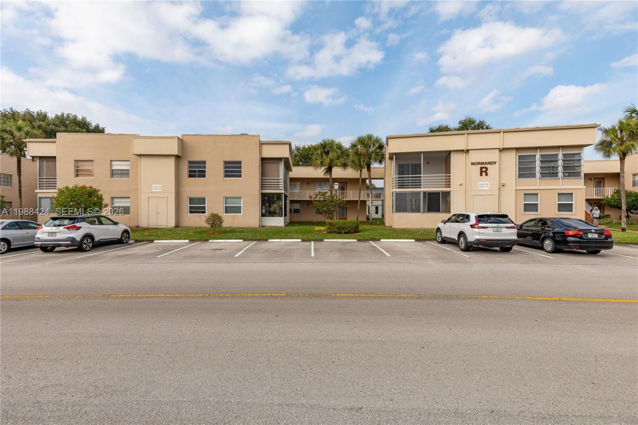 854 Normandy R , Unit 854, Delray Beach, FL 33484 Photo