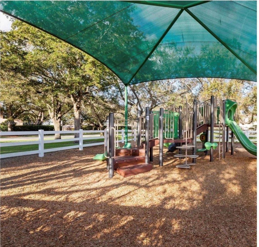 4089 Forest Hill Dr, Cooper City, FL 33026 Photo