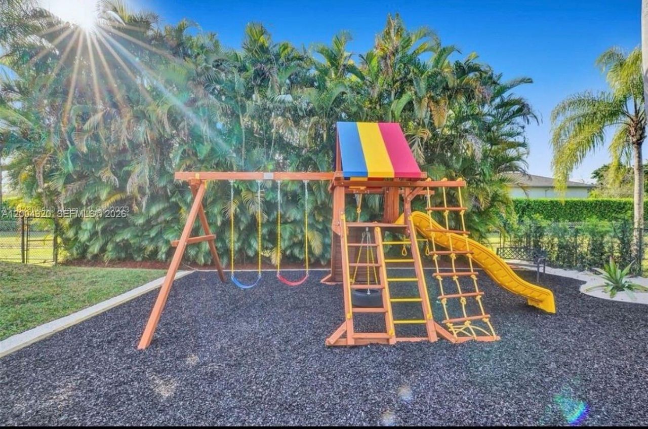 11400 NW 7th St, Plantation, FL 33325 Photo