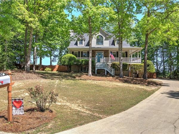54 Bucky Street , Euharlee, GA 30145