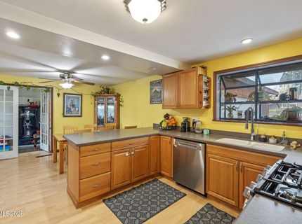 2060 Carlin Street, Reno, NV 89503 Photo