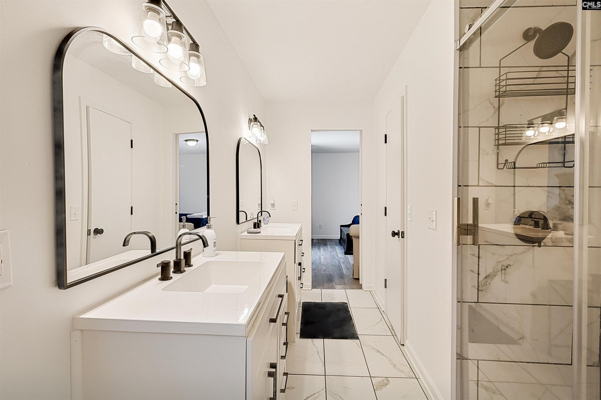 2905 Saintt Ives Road  Photo 17