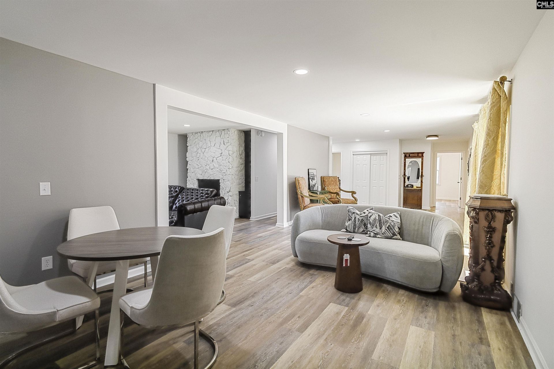 2905 Saintt Ives Road  Photo 6