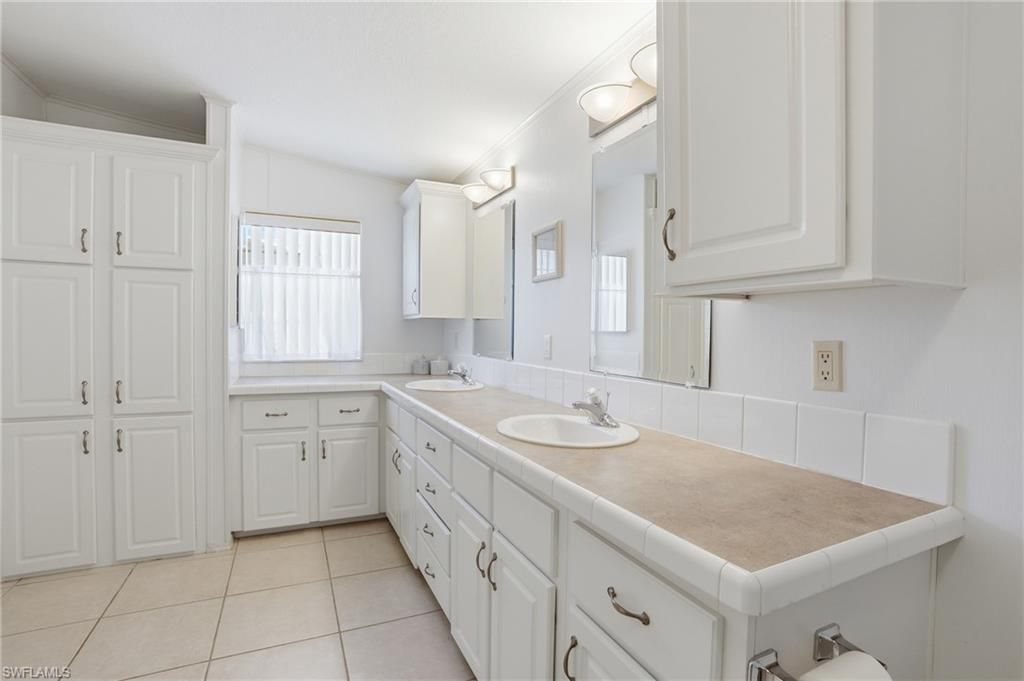 5 Monaco Ter, Naples, FL 34112 Photo