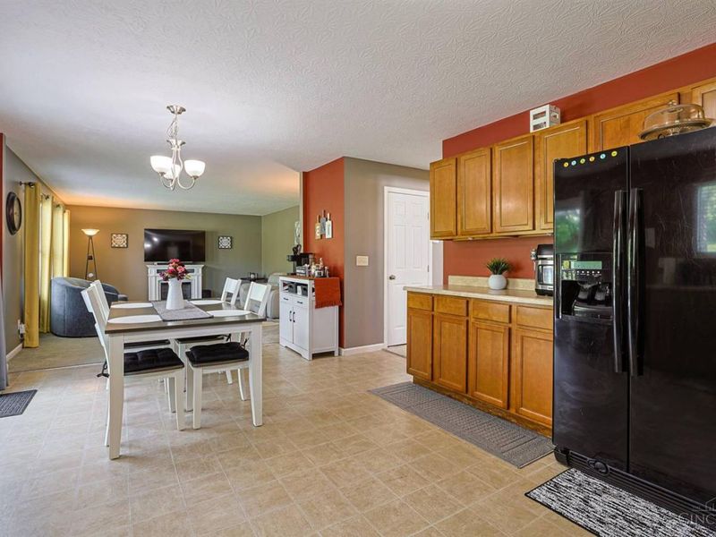 5820 Bentwood Drive, Middletown, OH 45042 Photo 19