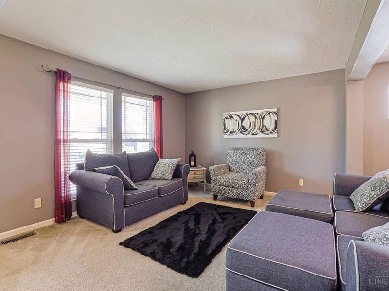 5820 Bentwood Drive, Middletown, OH 45042 Photo 6