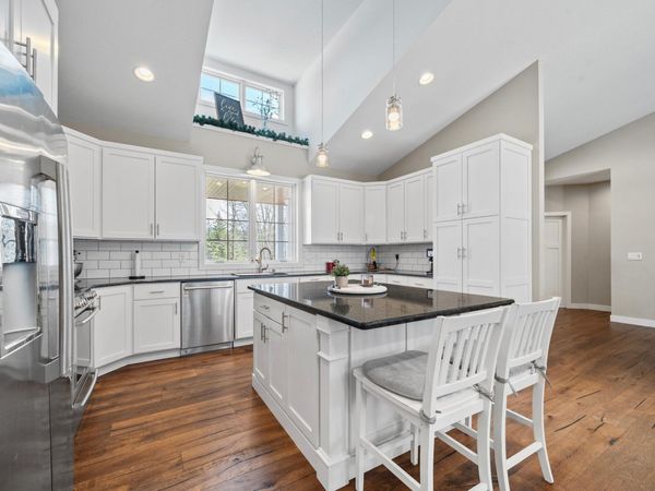 5201 Colonial Court NE, Alexandria, MN 56308