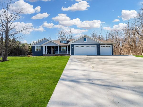 5201 Colonial Court NE, Alexandria, MN 56308