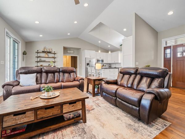 5201 Colonial Court NE, Alexandria, MN 56308