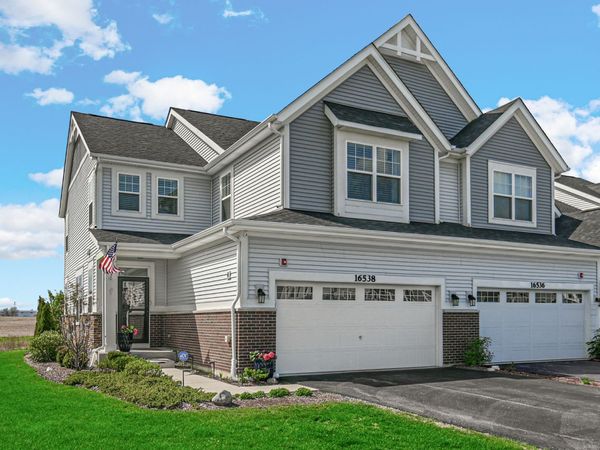 16538 S Winding Creek Lane , Lockport, IL 60441