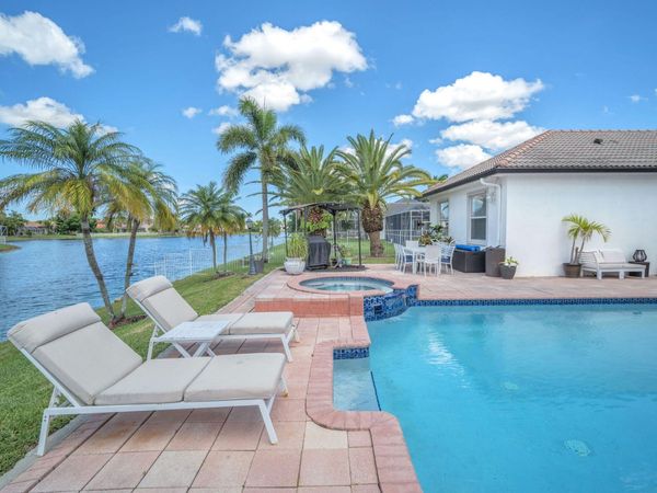 16423 Segovia Circle S, Fort Lauderdale, FL 33331