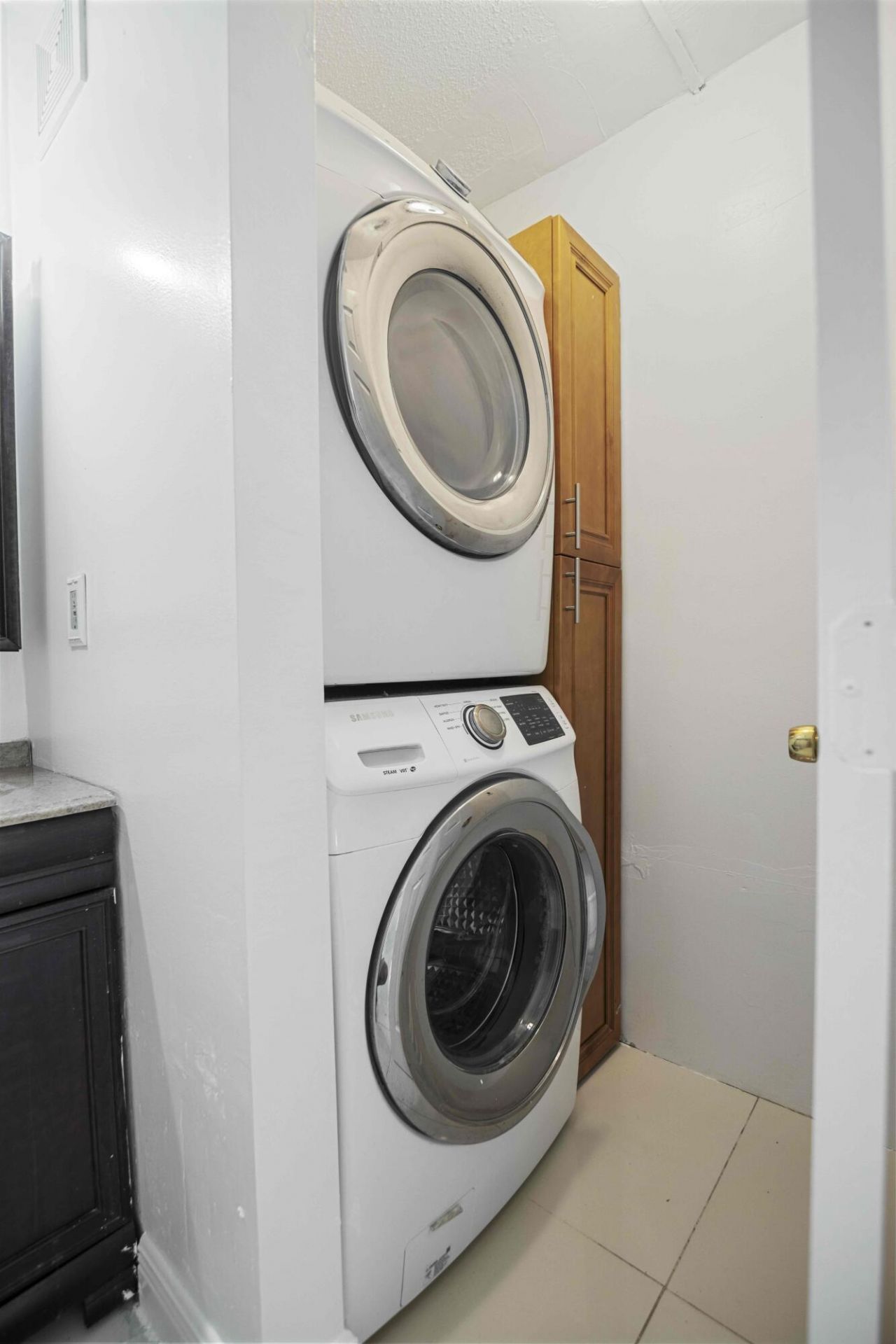 1545 Miami Road, Fort Lauderdale, FL 33394 Photo