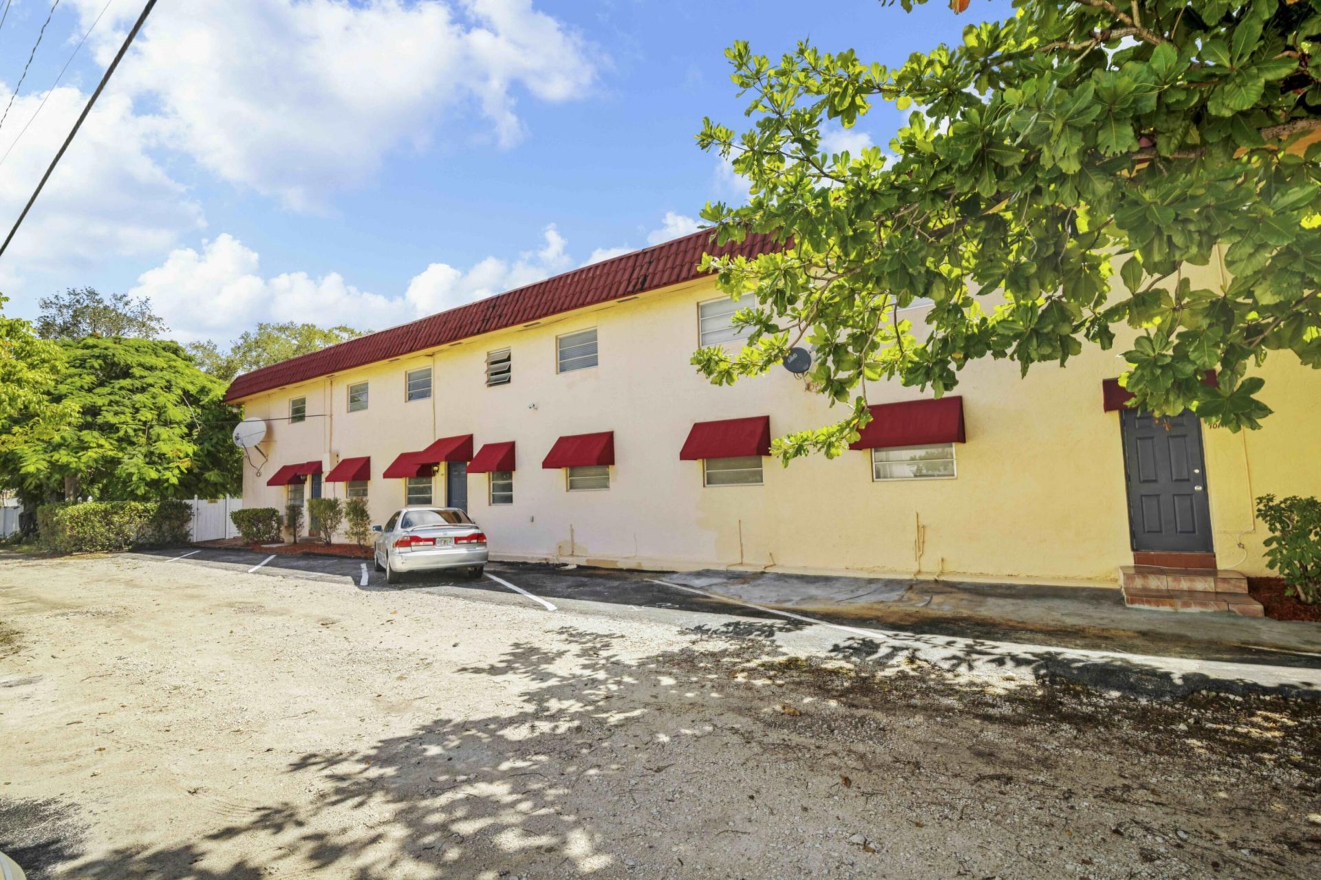 1545 Miami Road, Fort Lauderdale, FL 33394 Photo