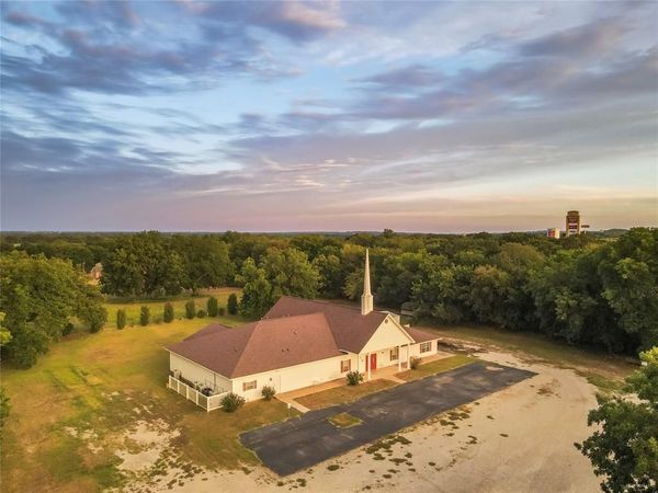 33429 N County Road 3270 Road, Davis, OK 73030