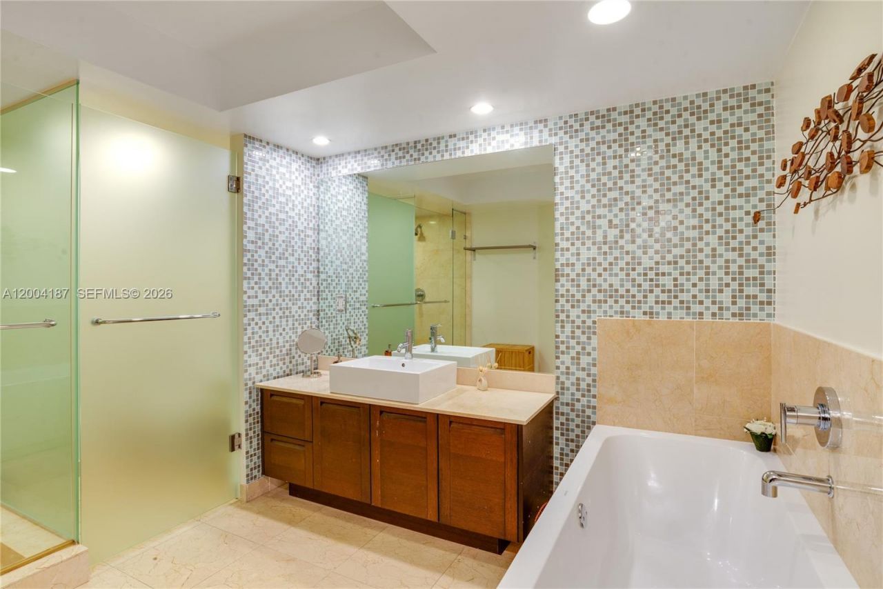 150 Sunny Isles Blvd , Unit 1-1603, Sunny Isles Beach, FL 33160 Photo