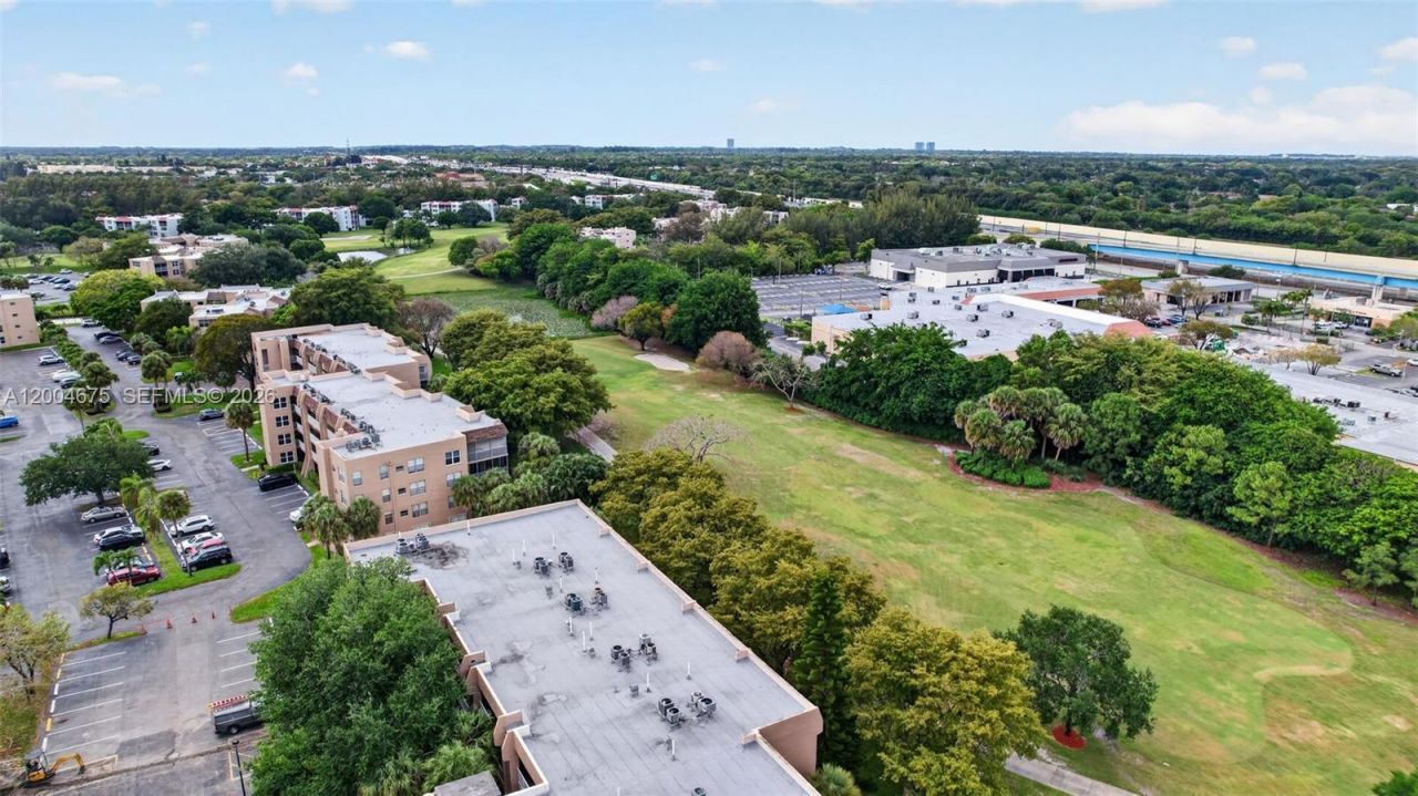 9470 Tangerine Pl, Unit 105, Davie, FL 33324 Photo