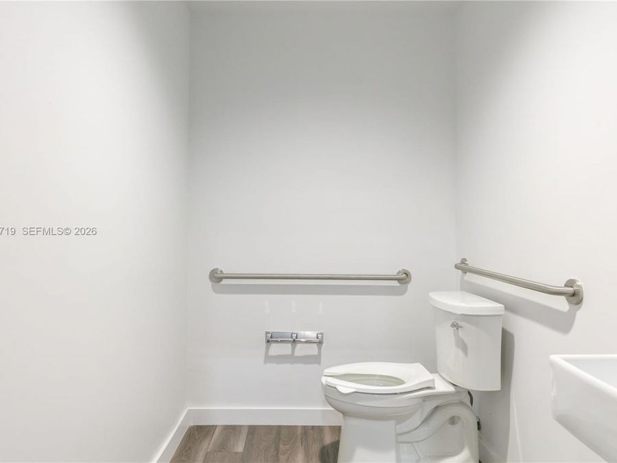 Property Image 45
