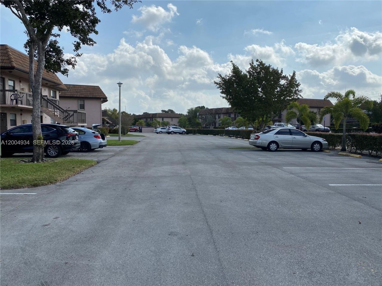 10633 NW 10th St , Unit 102, Pembroke Pines, FL 33026 Photo