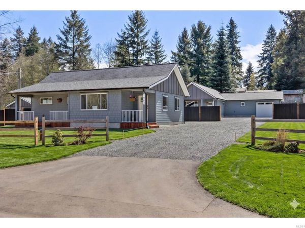 1963 Wilfred Rd , Black Creek, BC V9J 1J8