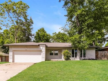 7347 Maringo Drive, Dallas, TX 75227