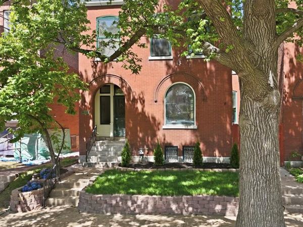 3525 Hartford Street, St Louis, MO 63118