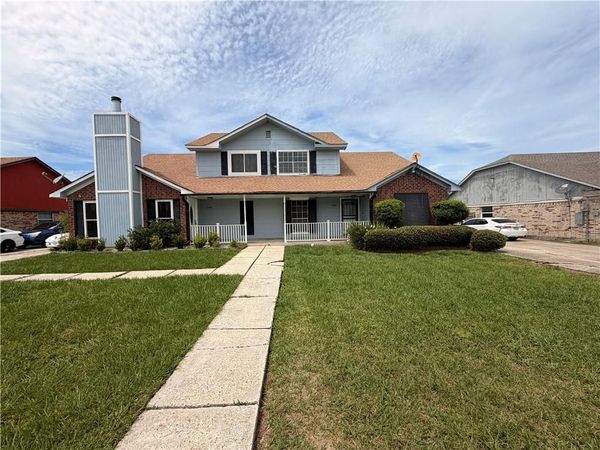 2105 SNOWBIRD Drive, Harvey, LA 70058