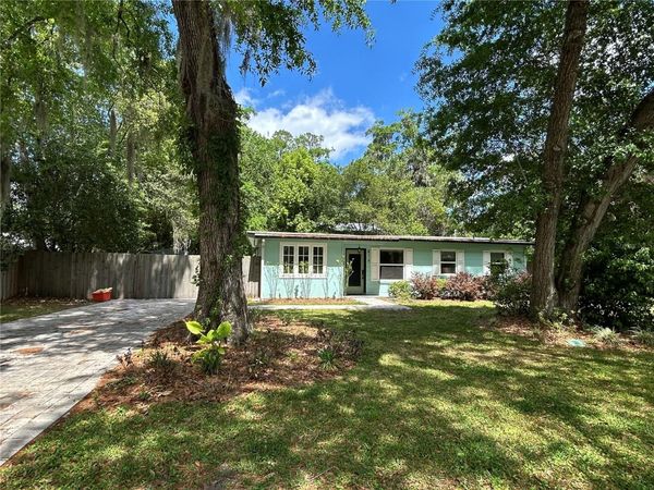 816 NE 9TH AVENUE , GAINESVILLE, FL 32601