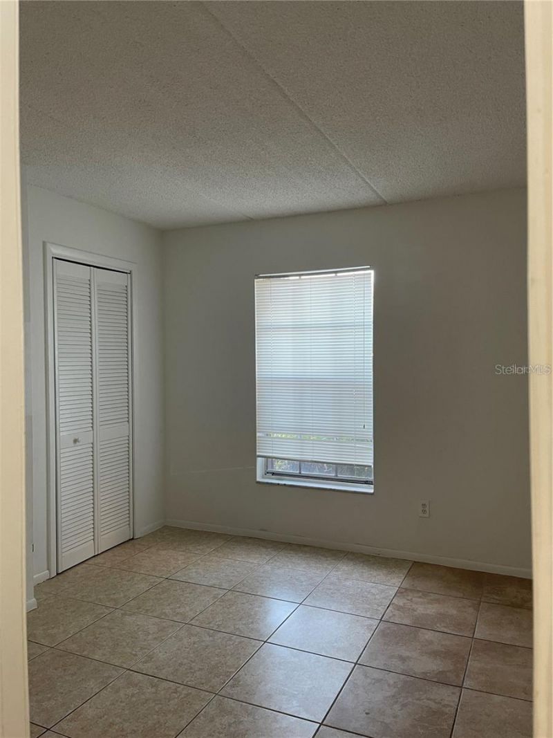 1303 83rd Avenue N, Unit D, Saint Petersburg, FL 33702 Photo