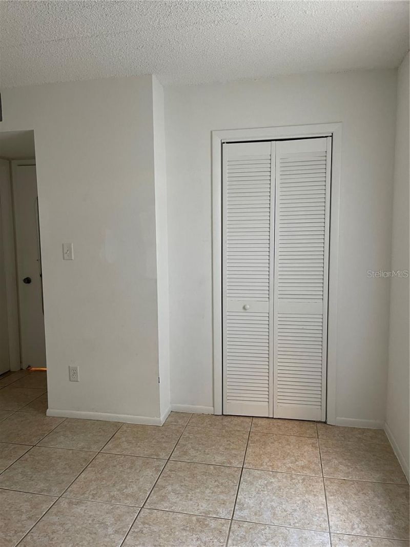 1303 83rd Avenue N, Unit D, Saint Petersburg, FL 33702 Photo