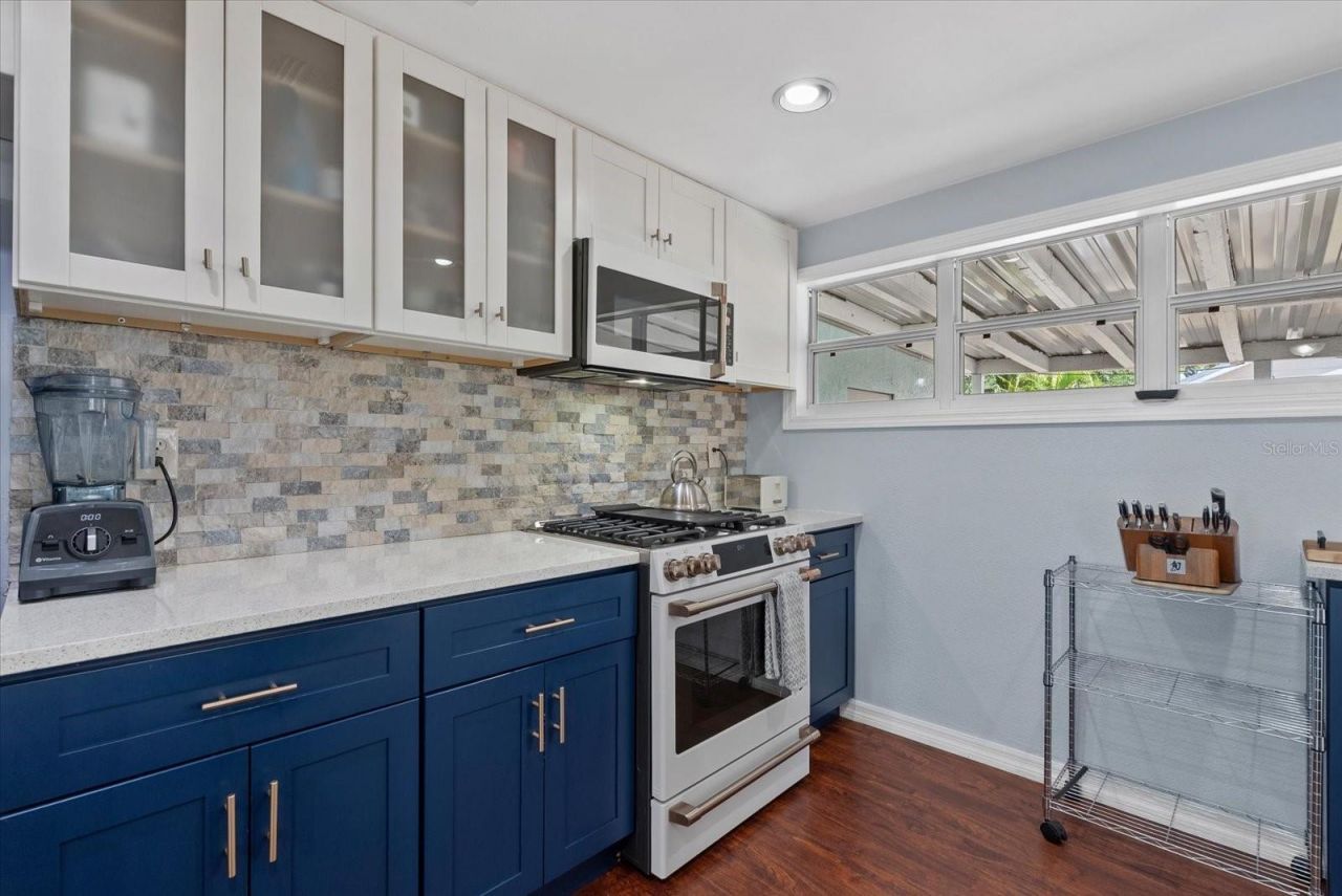 4111 Sarasota Avenue, Sarasota, FL 34234 Photo