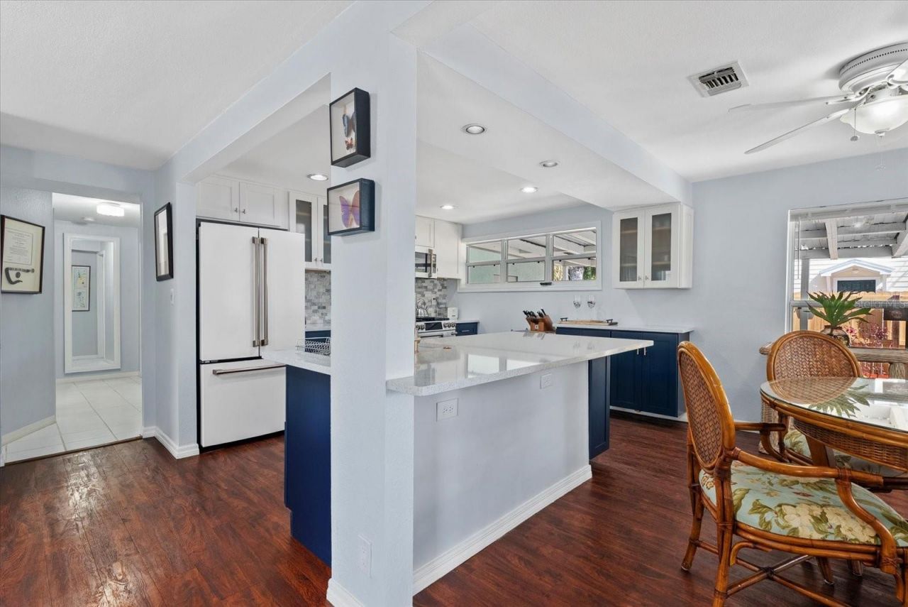 4111 Sarasota Avenue, Sarasota, FL 34234 Photo