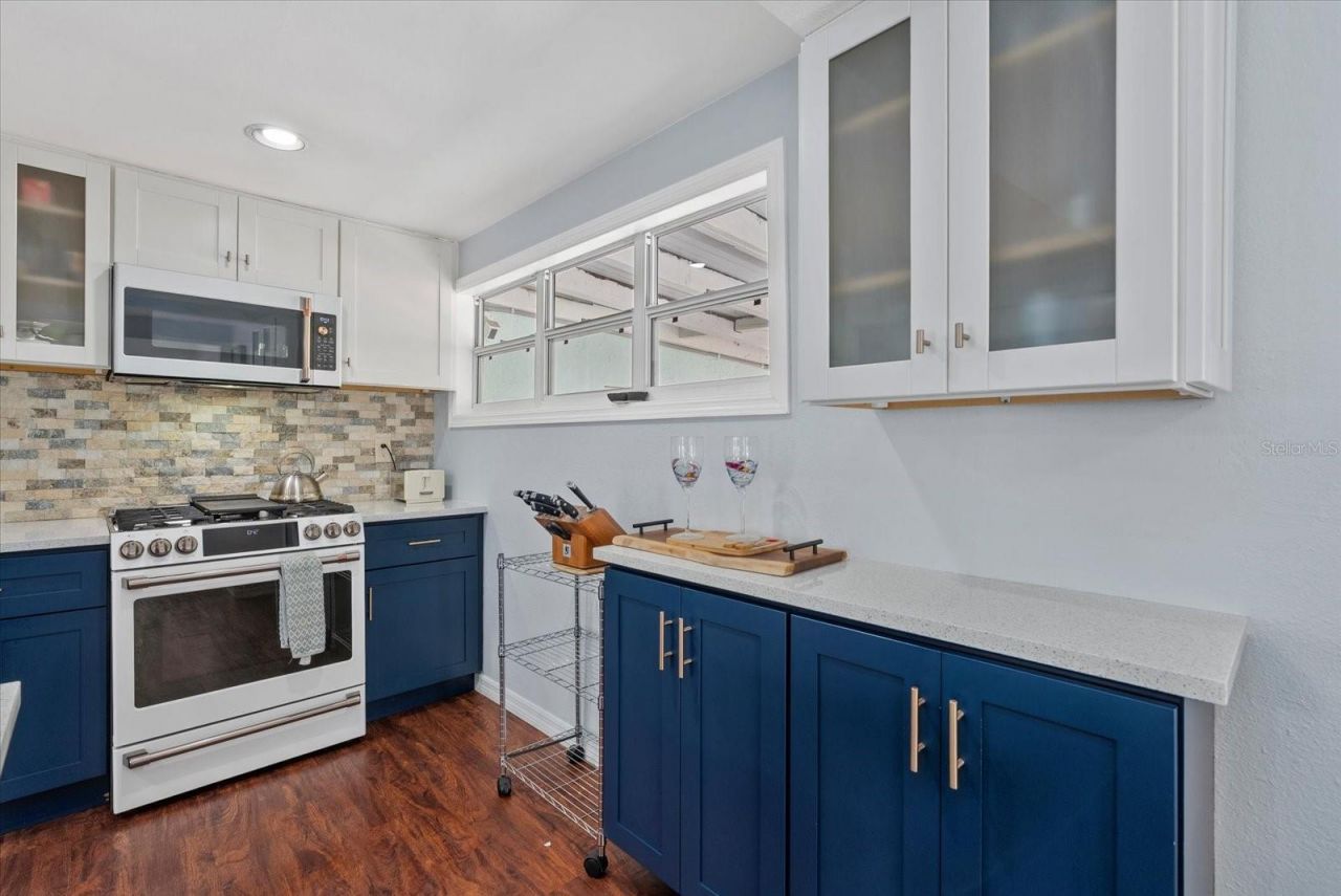 4111 Sarasota Avenue, Sarasota, FL 34234 Photo