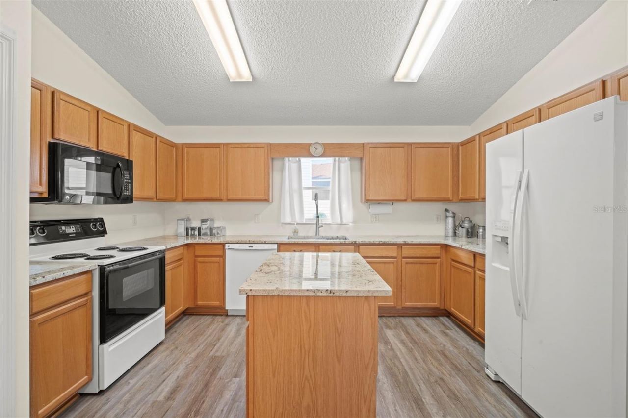 24618 Stillridge Court , Leesburg, FL 34748 Photo