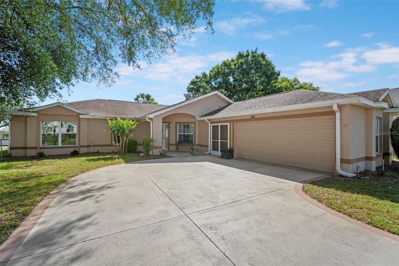 24618 Stillridge Court , Leesburg, FL 34748 Photo