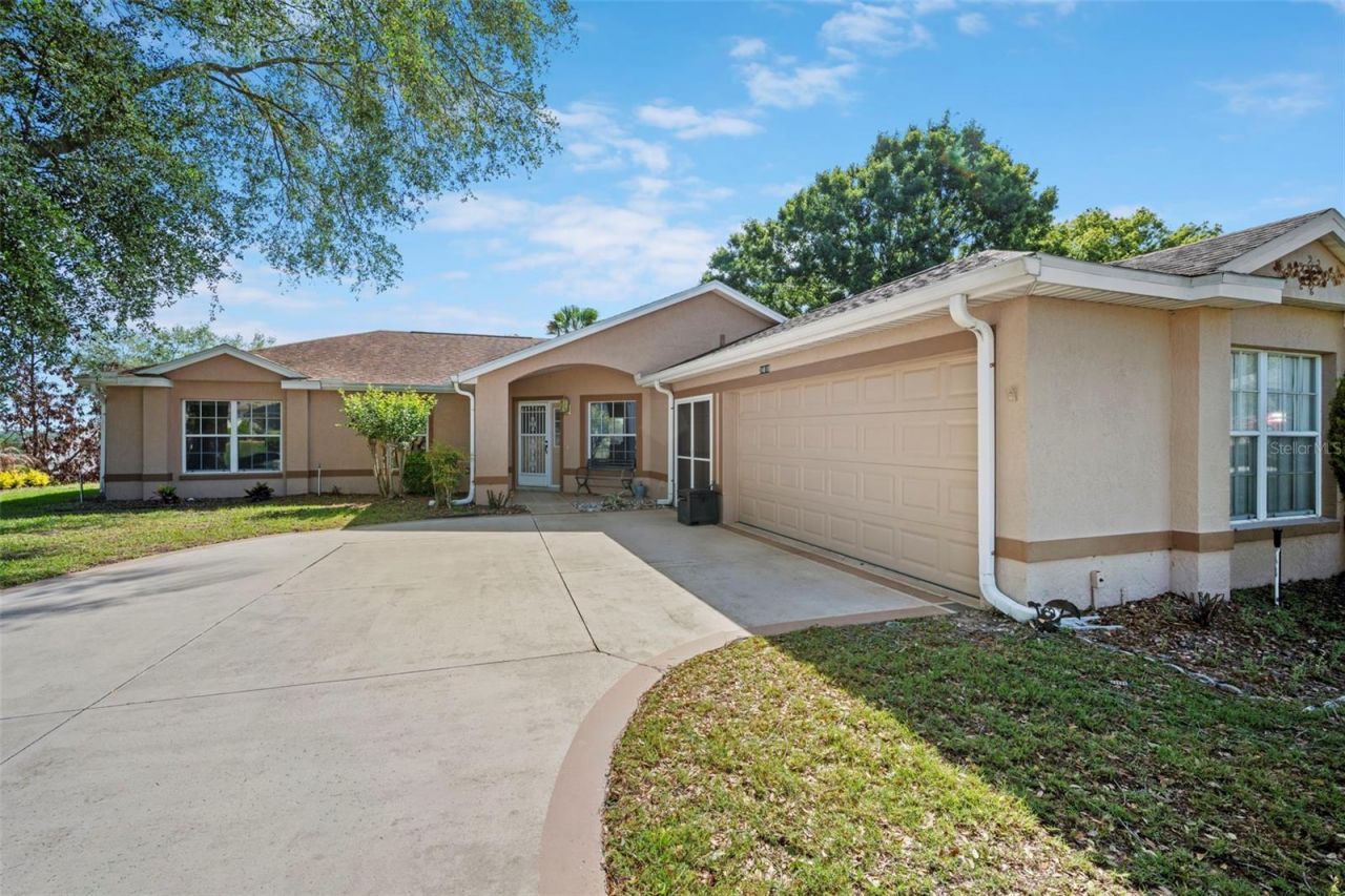 24618 Stillridge Court , Leesburg, FL 34748 Photo