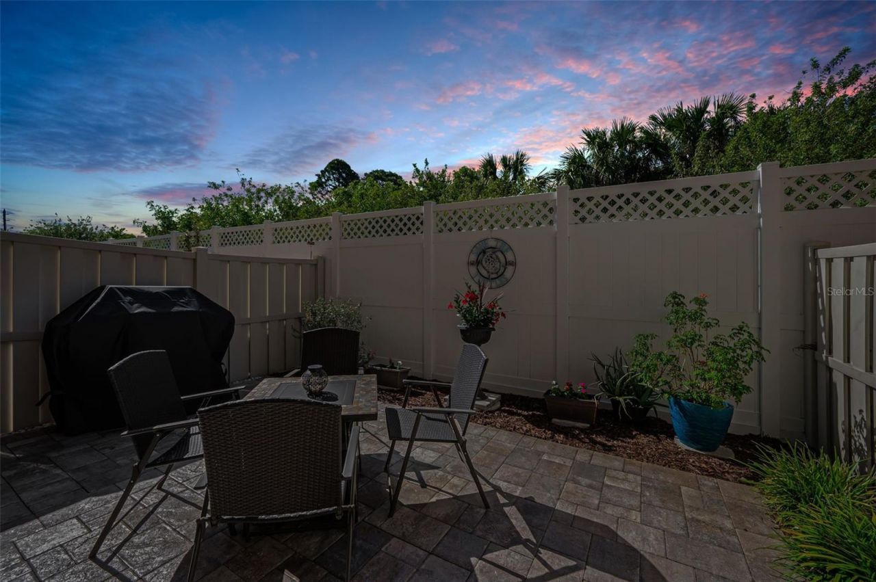 4928 Hammerhead Drive, New Port Richey, FL 34652 Photo