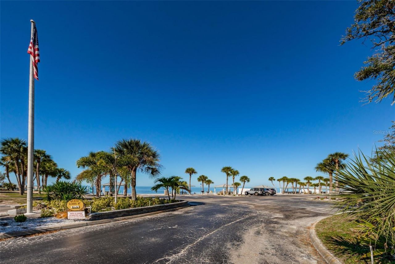 4928 Hammerhead Drive, New Port Richey, FL 34652 Photo