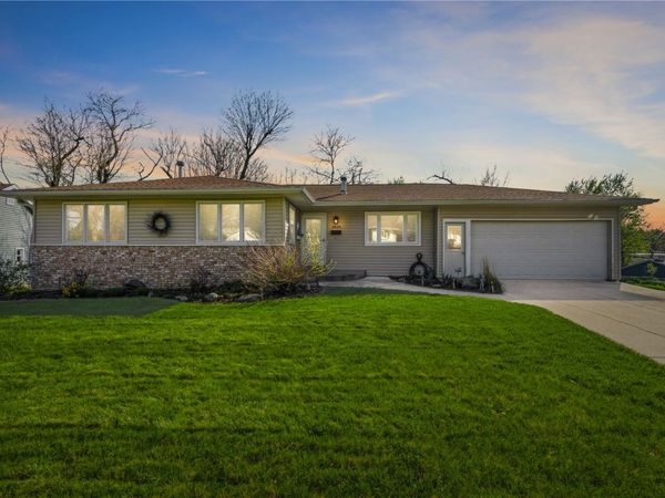 3929 NE Nancy Jane Lane , Cedar Rapids, IA 52402