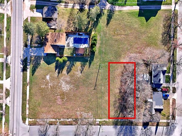 Delmar Street, Cadillac, MI 49601