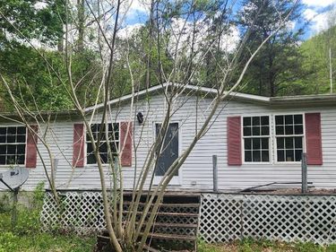 438 Ned Fork Road, McDowell, KY 41647