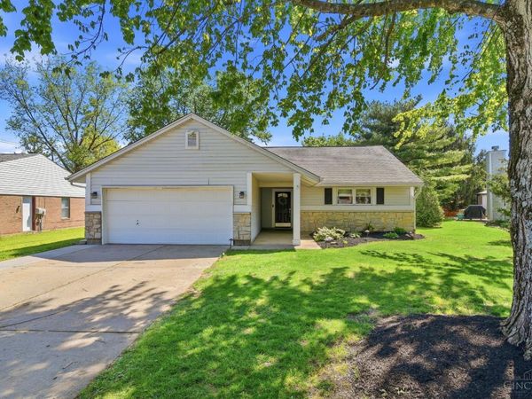 9262 White Pine Drive, Loveland, OH 45140