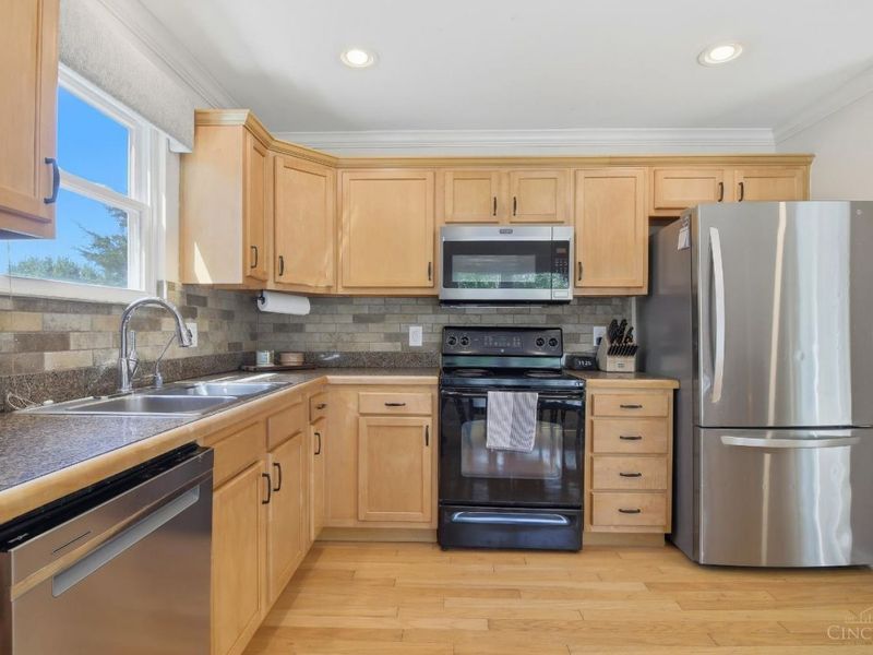 9262 White Pine Drive, Loveland, OH 45140 Photo 16