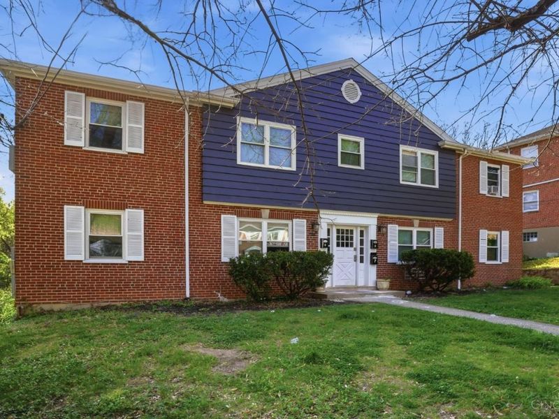 3518 Hazelwood Avenue, Cincinnati, OH 45211 Photo 3