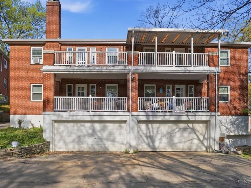 3518 Hazelwood Avenue, Cincinnati, OH 45211 Photo 5