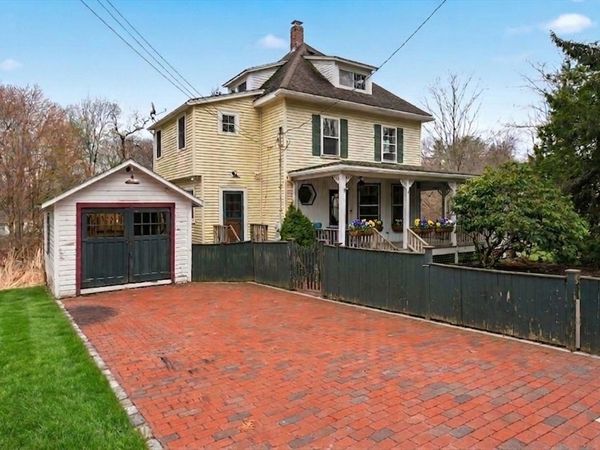 30 Main St, Newbury, MA 01922
