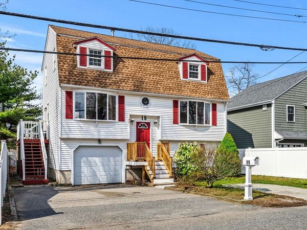 19 Rosewood Ave, Billerica, MA 01821
