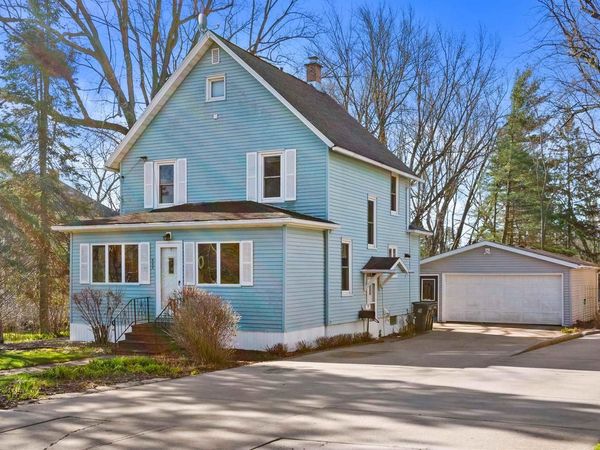 800 W 6TH STREET, Marshfield, WI 54449