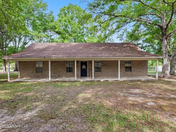 24021 Superior Drive, Lucedale, MS 39452