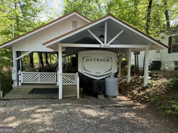 54 Candy Land Drive, Cleveland, GA 30528